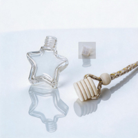 Vente en gros de flacons diffuseurs d'huiles essentielles vides de 10 ml pour voiture, flacons de parfum en verre suspendus avec bouchon en bois