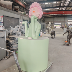 <span class=keywords><strong>Sculpture</strong></span> de <span class=keywords><strong>buste</strong></span> de fille de dessin animé en fibre de verre sur mesure, grande taille, avec cheveux roses, pour centre commercial et parc, statue d'art moderne en FRP - Product Image 1