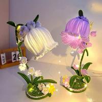 Kit de matériaux DIY pour lanterne en forme de fleur de lys à tige torsadée, décoration de bureau pour le Nouvel An, petite lanterne lumineuse