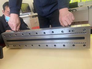 Zhongtai ZTMOULD Fabricant de moules en acier personnalisés <span class=keywords><strong>pour</strong></span> tissu non tissé <span class=keywords><strong>soufflé</strong></span> à chaud, <span class=keywords><strong>moule</strong></span> d'extrusion plastique de haute précision à haut rendement - Product Image 4