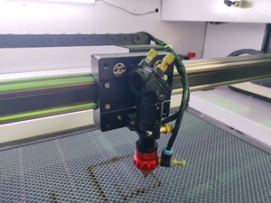 1610 Spot Non-Metal <b>Cutting</b> Module for Acrylic Metal Wood Glass <b>Stone</b> Engraving High Quality CO2 Laser Engraving <b>Machine</b> - Product Image 5
