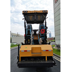 آلة رصف الأسفلت الخرسانية الصغيرة من أفضل العلامات التجارية الصينية بعرض رصف 4.5 متر طراز Sap45c-8 للبيع - Product Image 4