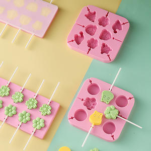 Moules en silicone à grandes cavités pour la fabrication de chocolats, grandes figurines de personnages pour décorations de gâteaux et centres de table - Product Image 1