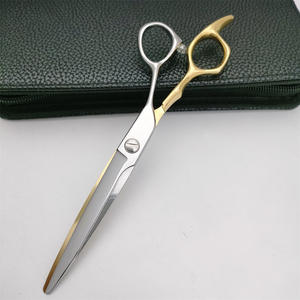 กรรไกรตัดผม Vg10 ขนาด 6.8 นิ้ว กรรไกรตัดผมแบบมืออาชีพ ด้ามยาว สแตนเลส ใบมีดคม สำหรับใช้ในร้านเสริมสวย - Product Image 3