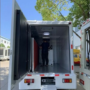 ISUZU 4X2 P4 LED Screen Truck Outdoor Advertising Truck LED Billboard Truck for Sale - Product Image 6