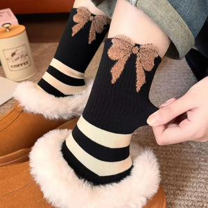 Женские носки оптом: осенне-зимние, толстые, однотонные, стильные, милые, с буквенными принтами, в полоску, хлопковые, антибактериальные - Product Image 1