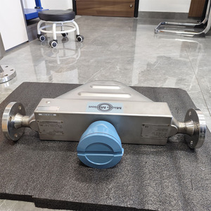 R100S131NWFZEZYZZ DN25 เซ็นเซอร์วัดอัตราการไหลของมวลแบบเคลื่อนที่ ราคาถูก จัดจำหน่าย - Product Image 6