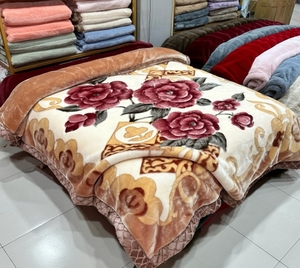 Chăn Raschel nhiều màu sắc dày dặn, mềm mại, ấm áp, dùng được quanh năm - Product Image 2