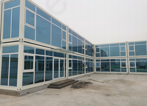 Habitation de bureau à deux étages en acier galvanisé sur mesure pour les secours en cas d'urgence et de catastrophe, avec assemblage rapide - Product Image 2