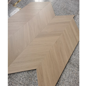 En stock, prêt à expédier, de qualité AB, petit ou sans nœuds, plancher en bois de chêne blanc à chevrons + plancher à chevrons - Product Image 4