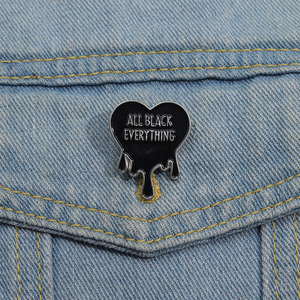 All Black Everything Broche Punk Art Badge Ropa de moda Accesorios Regalos - Product Image 1