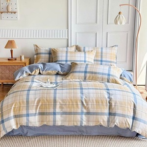 Juego de Ropa de Cama de Cuatro Piezas Moyu 100% Algodón, 230x245cm, Transpirable, Suave al Tacto, Lavable, Duradero, Tonos Cálidos Estrellados - Product Image 1