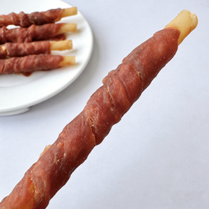 Friandises pour chiens en gros OEM : Rouleaux <span class=keywords><strong>de</strong></span> viande <span class=keywords><strong>de</strong></span> poulet et <span class=keywords><strong>de</strong></span> <span class=keywords><strong>canard</strong></span> enveloppés <span class=keywords><strong>de</strong></span> peau crue, sans céréales, naturels, pour des soins dentaires durables - Product Image 2
