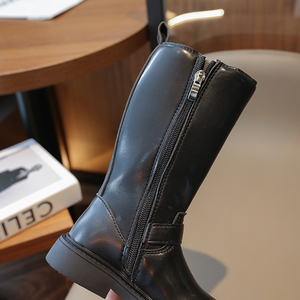 รองเท้าบูทเด็กผู้หญิงแฟชั่นสำหรับฤดูใบไม้ร่วงและฤดูหนาว สีดำ มีซิป  แบบสูงถึงเข่า - Product Image 3