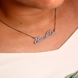 Collar y Aretes con Letras de Moissanita Personalizados, en Oferta, para Compromiso, Cumpleaños, Aniversarios, Fiestas, Oro, Plata de Ley, Moderno - Product Image 5