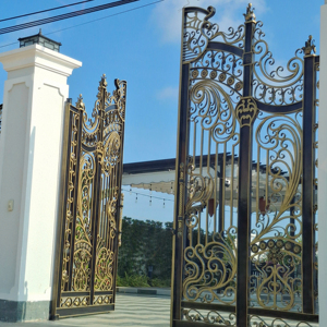 Puerta de Hierro Forjado Estilo Francés con Recubrimiento en Polvo y Soporte Técnico en Línea en Color Cobre Negro Bronce Peltre - Product Image 1