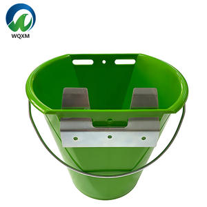 Tétines multiples en plastique pour animaux Seau d'alimentation pour veaux Mangeoire à lait pour veaux avec tétines - Product Image 5