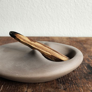 Meditación nórdica decoración del hogar soporte de palo santo sándalo forma ovalada aromática soporte de salvia de cerámica - Product Image 5
