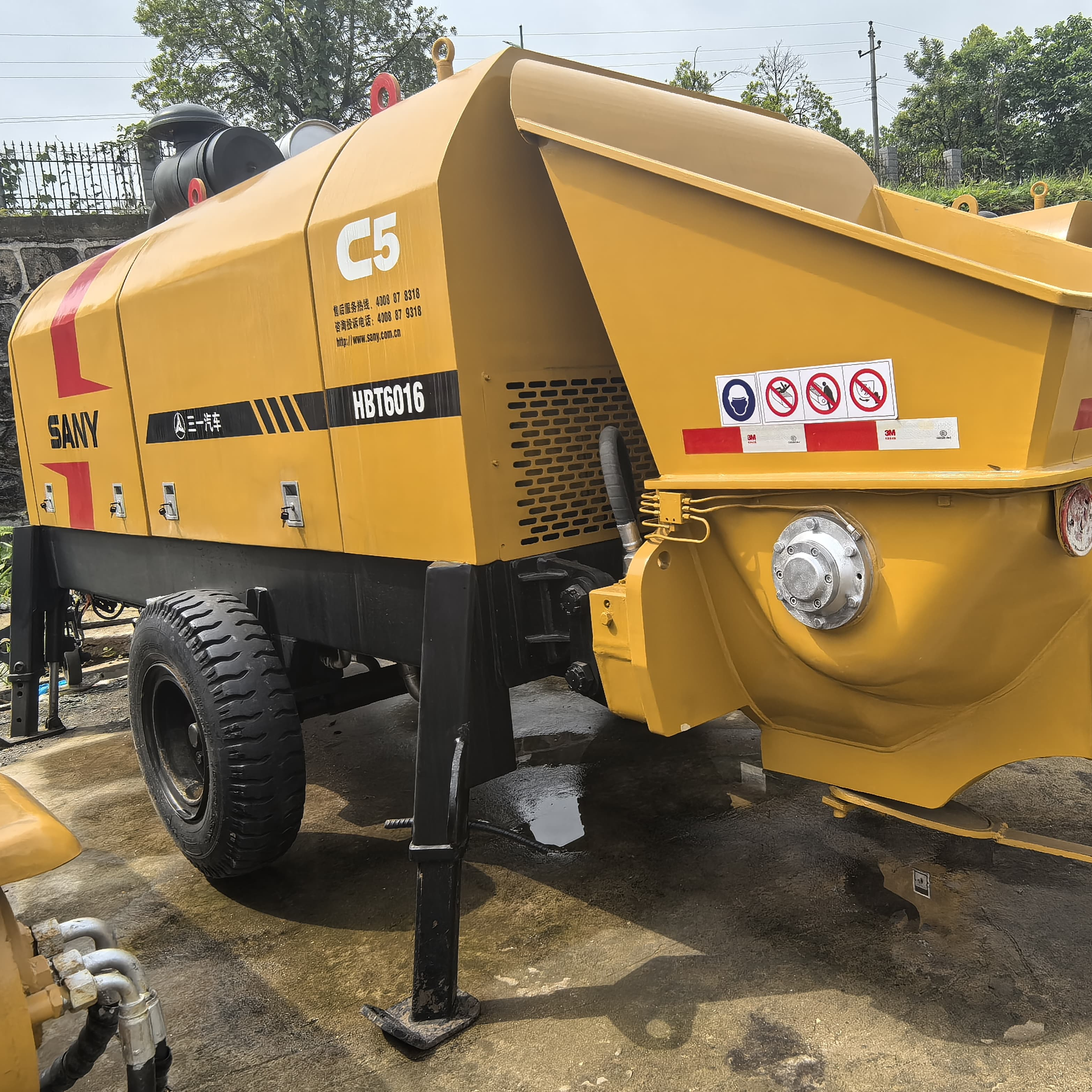 HBT6016C-5D Sany 253 л.с. отремонтированный Подержанный бетононасос от профессионального производителя с сертификационным линейным насосом