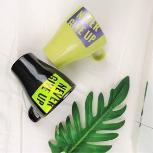 L & B – Film autocollant en vinyle auto-adhésif Permanent en PVC, artisanat multicolore pour découpe de lettrage, <span class=keywords><strong>Cricut</strong></span>,Oracal - Product Image 2