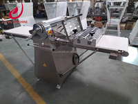 Machine à étaler la pâte électrique commerciale et industrielle pliable et économique pour la pâte à baklava turque, les croissants et le pain pita