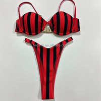Ensembles de bikini à impression dégradée multi-design Maillot de bain à anneau en acier pour femmes Haut triangulaire Bas de string Vêtements de plage élégants Logo personnalisé