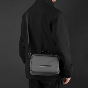Nouveau Sac Bandoulière Horizontal en Nylon Tendance, Imperméable et Antivol, pour Affaires et Loisirs, Sac Poitrine Croisé - Product Image 5
