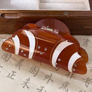 Nouvelle conception, pinces à cheveux en strass pour filles, forme de pain, exquises et adorables, pour cheveux épais, pince à cheveux mignonne pour l'extérieur - Product Image 4