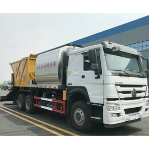 <span class=keywords><strong>Camion</strong></span> de Chipsealer synchrone HOWO <span class=keywords><strong>10</strong></span> roues 6X4 avec bitume 8m3 et réservoir de gravier 12m3 336HP à 371HP pulvérisation d'asphalte diesel - Product Image 6