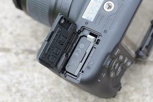 Meilleure Offre pour l'Appareil Photo Rebel T7 - Kit 2 Objectifs avec Objectifs EF 18-55mm & EF 75-300mm - Achetez des Appareils Photo Numériques - Product Image 3