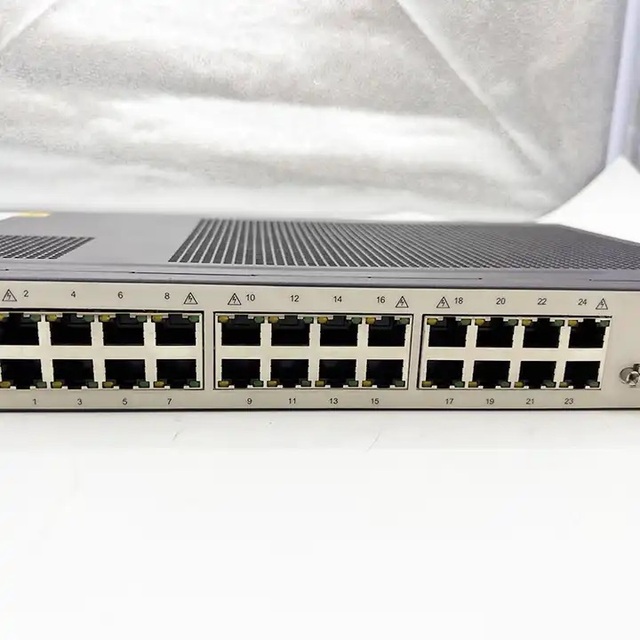HUA.WEI GPON or EPON Terminal ONT SmartAX MA5620 24 with 24 Ethernet Ports Applu to FTTB.