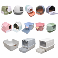 Meuble de toilette pour chat moderne, style salle de bain intérieure, avec bac à litière dissimulé, facile à nettoyer et rangement intégré