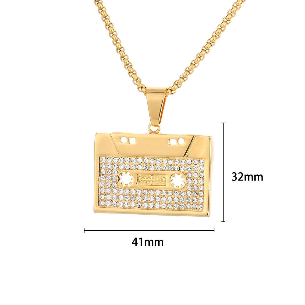 จี้เดี่ยวสีทองไม่มีโซ่