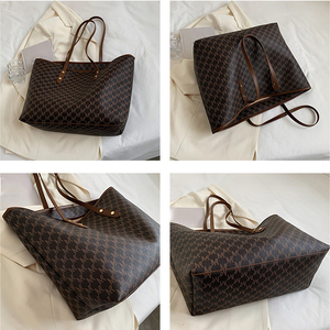 2026 bolso de cuero grande de lujo para mujer, bolso de hombro con tachuelas, bolso cruzado, bolso de moda para mujer/ - Product Image 4