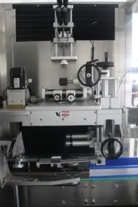 Good Quality Automatic Can Bottle PVC Heat Label Applicator Shrink Sleeve Labeling Machine For Bottle