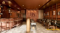 Conception de comptoir de bar sur mesure, plan de comptoir de restaurant commercial, idée de conception de comptoir de bar à cocktails personnalisé et fabrication
