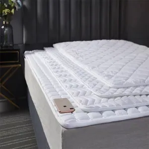 Bande élastique autour des protège-matelas blancs personnalisés protège-matelas pleine grandeur pour hôtel 5 étoiles