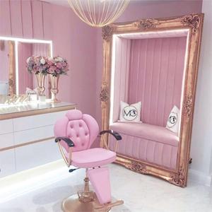 Sillón de Barbería de Cuero Elegante y Moderno con Base Dorada, Altura Ajustable, Tapizado, para Uso Comercial - Product Image 5