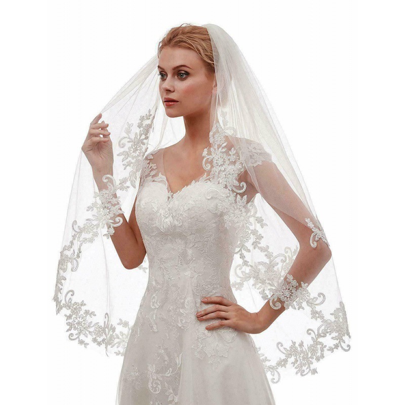 Romantic Bridal Veil with Comb Lace Sequins Long Wedding Veil Chapel Style Bridal Veil With Cute 3d Flowers and Sparkling  main image 4