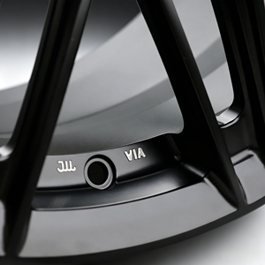 Rines Forjados de Lujo en Plata Pulida/Negro Mate de 16-24 Pulgadas, Color Personalizado, ET CB, Rines Ligeros para Continental GT 1ª/2ª Generación - Product Image 3
