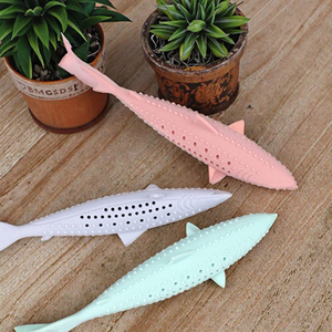 เครื่องทำความสะอาดฟันแบบหมุนได้หลากหลายรูปแบบของเล่นแมวทำจากซิลิโคนสำหรับทำความสะอาดฟันรูปปลาแคทนิบน่ารักสำหรับสัตว์เลี้ยง - Product Image 3