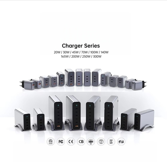 4 Port Travel 165w 200w 250w 300 Watt Compact Type c 250w 300w Usb c 300w Slim GaN Charger