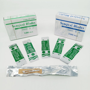 Venta caliente Acero al carbono Acero inoxidable Bisturí estéril Dental Hoja quirúrgica estéril - Product Image 1