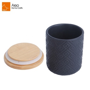 Bougeoir rond parfumé, Design personnalisé, en céramique, forme ronde, pour décor de maison, bocaux de bougie de soja noir, tasse avec <span class=keywords><strong>couvercle</strong></span> en <span class=keywords><strong>béton</strong></span> bambou, 50 pièces - Product Image 4