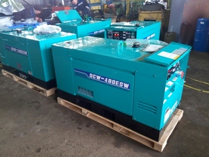 Sử dụng Kubota động cơ diesel điều khiển máy hàn DCW-480ESW - Product Image 6