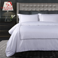 Usine Chinoise Grande Promotion OEM Parure de Lit Broderie 100 % Coton pour Hôtels – Housse de Couette et Drap Plat