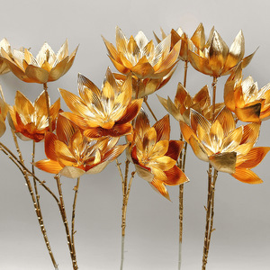 ดอกบัวประดิษฐ์สีทองดอกบัวปลอมสำหรับงานแต่งงานของตกแต่งวันคริสต์มาสตรุษจีน - Product Image 3