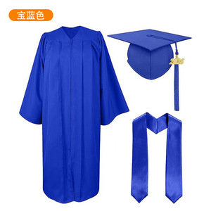 ชุดครุยสำเร็จการศึกษา Jing Zherui สีแดงเข้ม ปี 2026 พร้อมหมวกพู่ห้อยและผ้าคลุมไหล่ สำหรับนักศึกษามหาวิทยาลัย ผู้ใหญ่ ยูนิเซ็กซ์ ชุดนักเรียน - Product Image 3
