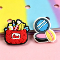 Accessoires de décoration pour chaussures unisexe en PVC souple, breloques pour sabots, outils de maquillage DIY (rouge à lèvres, fard à paupières)