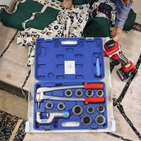 Kit Expansor de Tubos de Acero 10-28mm, Juego de Herramientas Manuales Industriales con Mango de Plástico y Estuche Azul